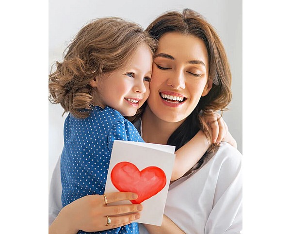 Gülaylar Kampanya Resmi